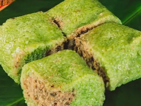 Bóc bánh chưng thấy hiện tượng này, đừng cố ăn kẻo "rước bệnh" vào người