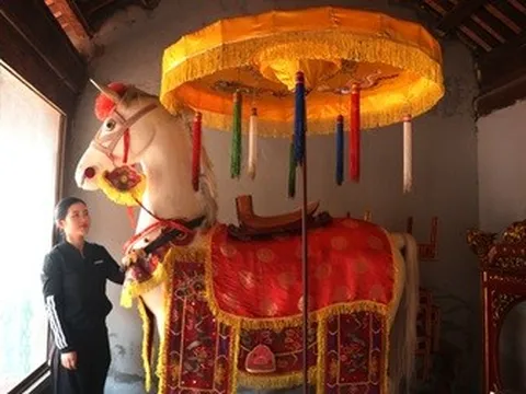 Ngôi đền thiêng gắn với huyền tích ngựa trắng vua Lê Lợi tặng tướng tài