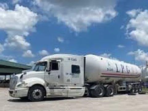 PV Gas Trading: Sự cố sập cầu dẫn và xung đột ở Trung Đông khiến nguồn cung đứt gãy, buộc phải giảm tiến độ giao hàng