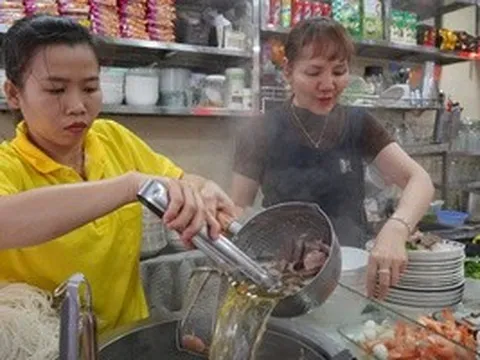 Tết về, thưởng thức đặc sản hủ tiếu Sa Đéc gây thương nhớ