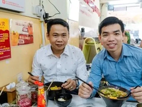 VIDEO: Quán bún bò có bảng thông báo lạ ở TPHCM