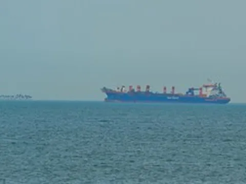 Các tàu và thuyền viên Việt Nam qua eo biển Hormuz vẫn an toàn