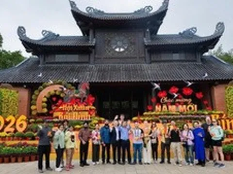 Ngành du lịch đón hơn 14 triệu lượt khách dịp Tết Bính Ngọ