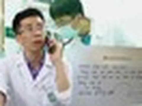 Chân dung Bác sĩ Bạch Mai cứu 1 bệnh nhân đột ngột bị liệt mặt ở không trung, trong chuyến bay Hà Nội - Paris