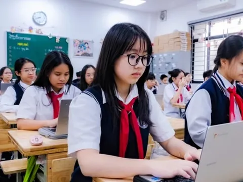 Hà Nội siết chuẩn trường chất lượng cao: Học sinh THCS phải đạt B1, THPT đạt B2 ngoại ngữ