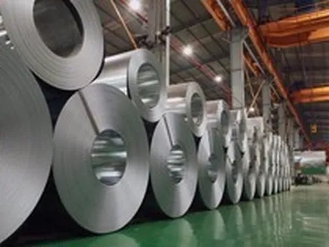 Khởi tố, bắt tạm giam Thành viên BKS của một công ty thép trên sàn chứng khoán