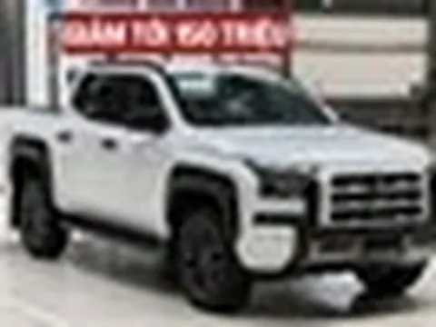 Mitsubishi Triton ‘dọn kho’ giảm giá tới 150 triệu đồng tại đại lý: Bản ‘full’ còn hơn 770 triệu, cạnh tranh Ranger Wildtrak