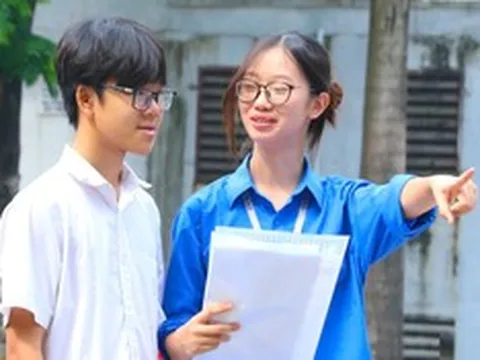 Hơn 124.000 thí sinh Hà Nội bước vào môn Toán, khép lại kỳ thi vào lớp 10 công lập