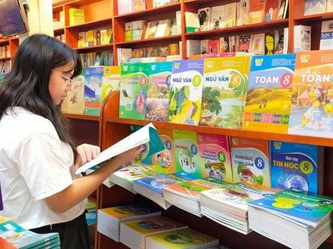 NXBGDVN công bố bảng giá sách giáo khoa năm học 2026-2027