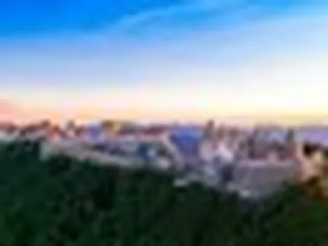 Việt Nam có nơi sở hữu 4 mùa trong 1 ngày, chỉ cách trung tâm hơn 20km, báo Tây gọi là 'cổ tích giữa thực tại'