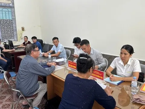 Hải Phòng: Chi hội Luật gia xã Kiến Thụy tư vấn pháp luật miễn phí cho người dân