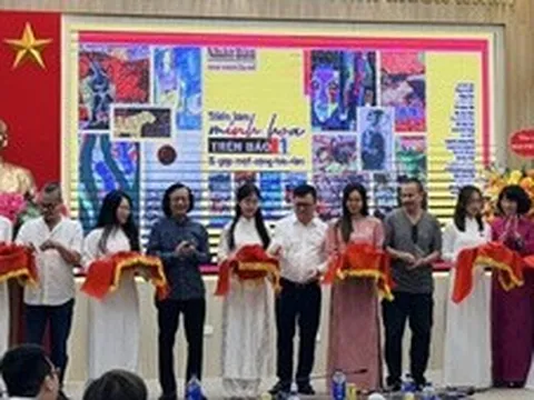 Hội tụ 90 tác phẩm của 23 họa sĩ tại triển lãm 'Minh họa trên báo'