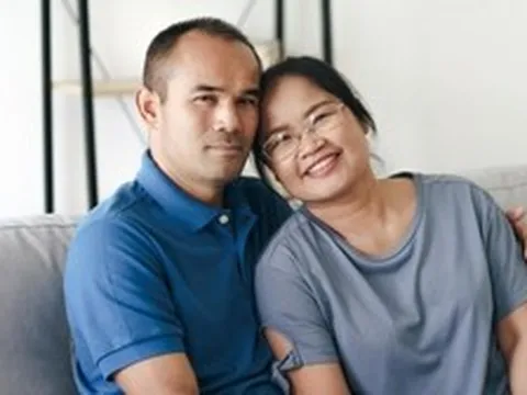 Nghiên cứu về trí thông minh và ngoại hình gây bão: 'Nam nhìn mũi, nữ nhìn miệng' có chuẩn xác?