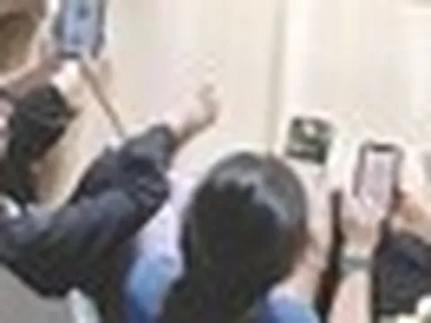 Vứt ngay 3 thứ này trong nhà nếu không muốn con lớn lên vô ơn
