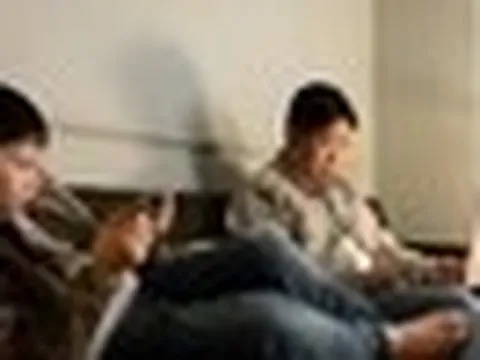 3 hành động của cha mẹ khiến con cái càng lớn càng muốn xa cách, đáng buồn là rất nhiều gia đình mắc phải sai lầm này!