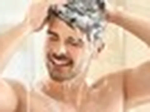 2 khu vực mà đàn ông cần lưu ý khi tắm, đừng vội đổ mọi dấu hiệu bất thường cho "thận yếu"