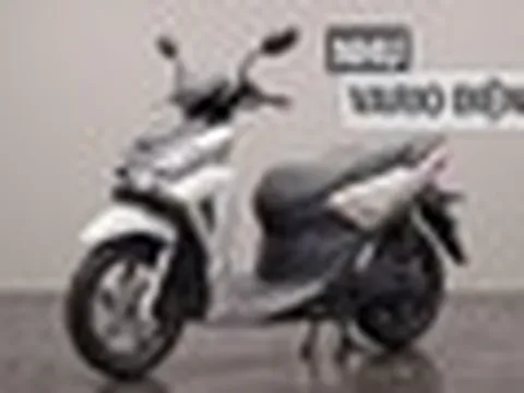 Rộ thông tin xe máy điện VinFast mới dáng như Honda Vario: Vận tốc tới 90km/h, chạy 145km/sạc, phuộc bình dầu, dễ ra mắt trong thời gian gần