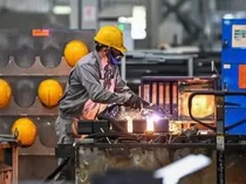 Doanh nghiệp Nhà nước trước cuộc đại tái cơ cấu: Thu hẹp những 'đế chế' đầu tư dàn trải