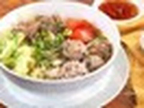 Vì sao gọi là bún bung?