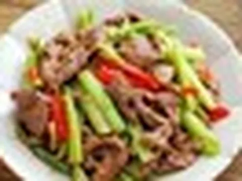 Loại rau quen thuộc với người Việt, được nhắc đến trong sử thi nổi tiếng Hy Lạp: Hóa ra là dược liệu quý