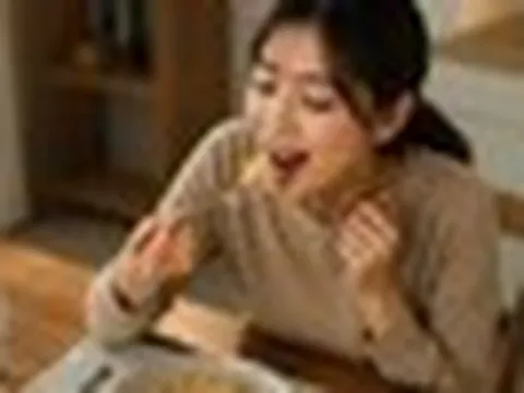Bác sĩ nói thẳng: Nếu bạn chỉ ăn 2 bữa/ngày, trong vòng nửa năm, bạn có thể trải qua những thay đổi này!