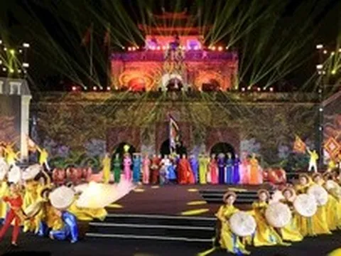 Bài 2: Lấp đầy ‘khoảng trống’ để phát triển công nghiệp văn hóa bền vững