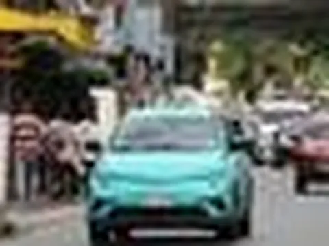Một quốc gia Đông Nam Á tung gói hỗ trợ 1 tỷ USD, mơ thành 'ông trùm xe điện' khu vực
