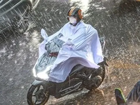 Miền Bắc hứng mưa lớn từ chiều tối nay và dự báo thời tiết Hà Nội 10 ngày tới
