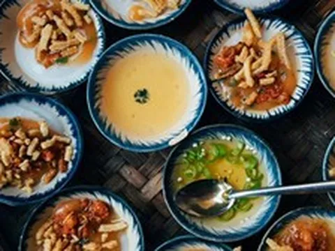 Vì sao gọi là bánh bèo?