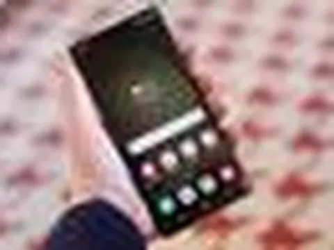 Điện thoại xuất hiện biểu tượng lạ này, tất cả người dùng Samsung cần kiểm tra cài đặt của mình