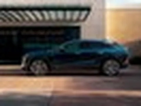 Kỷ nguyên xe điện không cần lưới điện: Khi trạm sạc năng lượng mặt trời “tự sinh tự dưỡng” đưa hệ thống thuê ô tô điện đến gần hơn với người dân Mỹ!
