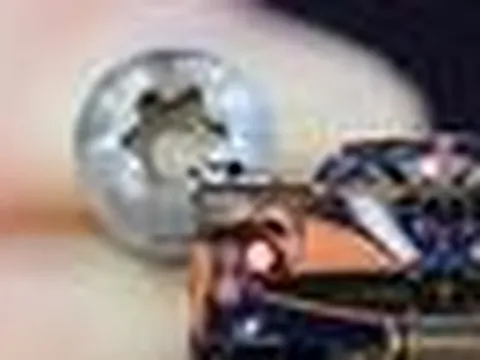 Đây là lý do cứ thấy xe sang ngoài đường là né vội: Chỉ tiền ốc vít cũng đắt hơn Porsche 911