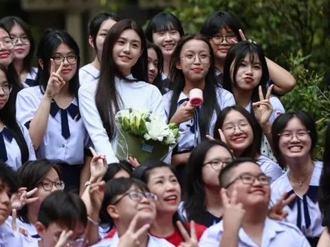 Hiệu trưởng, hiệu phó dôi dư có nguyện vọng nghỉ việc được giải quyết trước 30/9
