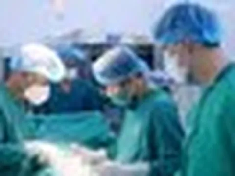 Nối thành công ‘cậu nhỏ’ không may bị gãy khi đang quan hệ