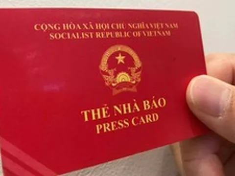 Nâng cao trách nhiệm của cơ quan báo chí trong quản lý phóng viên và đề nghị cấp, đổi thẻ nhà báo