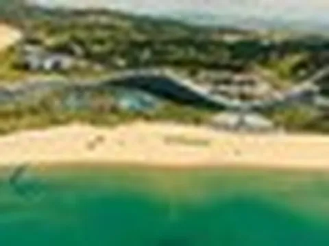 Dự án 20.000 tỷ đồng bên bờ biển miền Trung: Rộng 1300ha, có hồ bơi, có sân golf, hai lần nhận danh hiệu "hàng đầu Việt Nam"