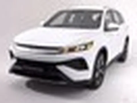 BYD Sealion 5 nhận cọc tại Việt Nam: Giá dự kiến 800 triệu đồng, ngang cỡ CX-5, PHEV chạy 110km không cần xăng