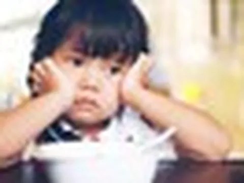 Khoa học não bộ cảnh báo: 4 câu cửa miệng của cha mẹ đang khiến não bộ trẻ “đóng lại”, sau 12 tuổi rất khó bù đắp