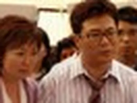 Con dần xa cách cha mẹ, hóa ra bắt nguồn từ 4 câu chuyện tưởng chừng vô hại mà cha mẹ hay kể