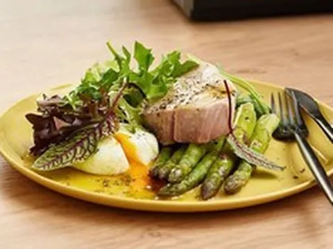Cá hồi chỉ đứng thứ ba, loại cá quen thuộc này mới giàu protein nhất