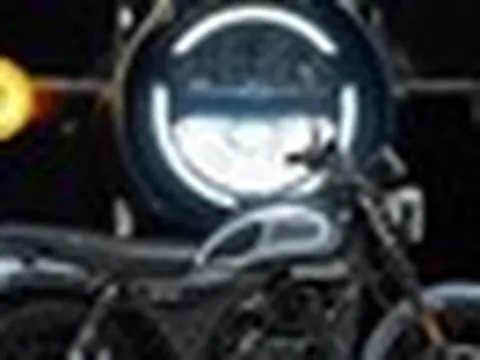 Suzuki GN160 chính thức tái sinh với khối động cơ 162cc: Nước cờ độc đáo khuấy đảo phân khúc xe côn tay?