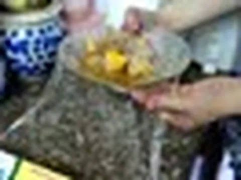 Lời khuyên đến tất cả những gia đình đang dùng màng bọc thực phẩm