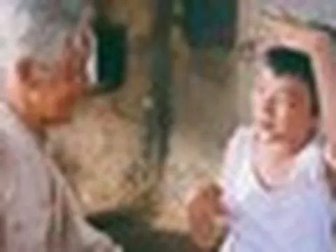 9 dấu hiệu dễ thấy ở đứa trẻ được nuôi dạy tốt
