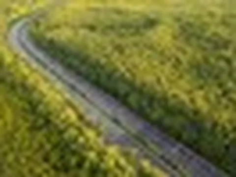 Thành viên Vingroup tính chuyện "lên đời" con đường dài hơn 35 km, hoàn thành năm 1986: Nối thẳng tới siêu đô thị lấn biển, đầu tư 19.000 tỷ đồng phát triển từ 6 thành 10 làn xe