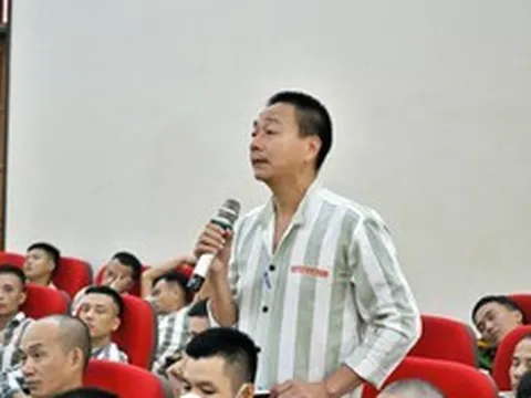 Trang bị kiến thức pháp luật, tái hòa nhập cho phạm nhân Trại giam Nam Hà
