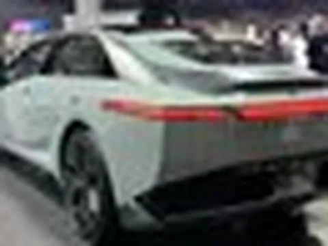 Xe Toyota bán chạy nhất mọi thời đại sắp có màn ‘lột xác’