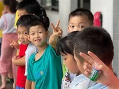 Nuôi con trai mà biết "đầu tư" 3 việc này từ nhỏ thì lớn lên, con muốn không xuất sắc cũng khó