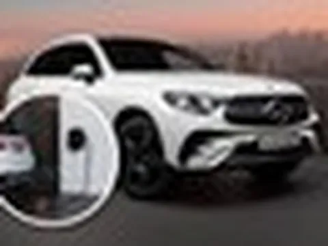 Mercedes-Benz GLC PHEV ra mắt Việt Nam: Giá gần 3 tỷ đồng, hết xăng vẫn chạy tới 128km, ‘phả hơi nóng’ lên X3, Q5