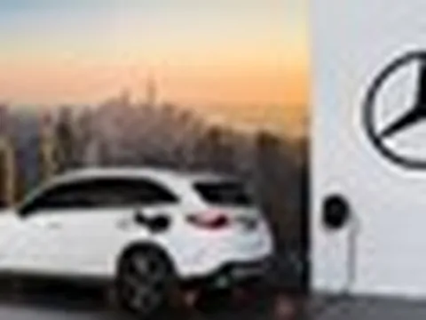 Điện hóa xe sang trở thành chiến lược dài hạn