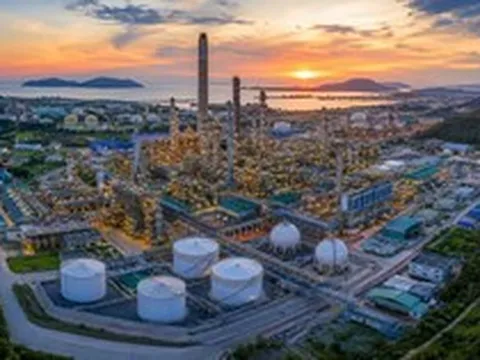 Lỗ 3 tỷ USD ròng rã 8 năm, siêu nhà máy 9,2 tỷ USD được các tập đoàn lớn nhất Việt Nam - Nhật Bản - Kuwait chống lưng bất ngờ "đổi đời"